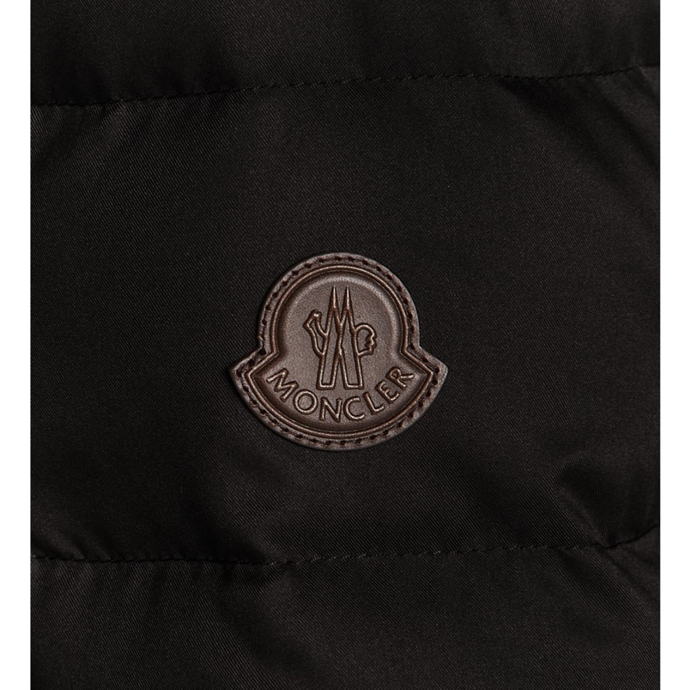 Moncler Black Puffer Jacket with Gold Accents Leather Logo - Picture 8 of 9